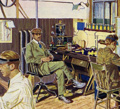 Fred Royce perusti tehtaan valmistamaan sähkölaitteita tekijältä English School