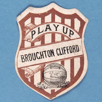 Pelaa Up Broughton Cliffordia tekijältä English School