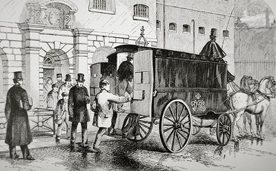 Vangit nousevat "Black Maria" -nimiseen poliisiautoon 1870-luvulla (kaiverrus) tekijältä English School