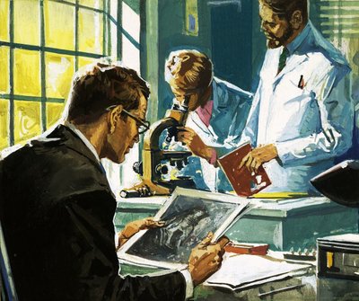 Tuntemattomat tiedemiehet, yksi katselee valokuvia, toinen mikroskoopin läpi tekijältä English School