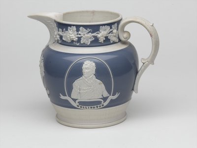Waterloon muistokannu, n. 1815 (kivitavara) tekijältä English School