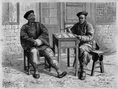 Go-pelaajia Pekinin (Peking) kaduilla 1800-luvulla. Kaiverrus Ronjatin piirustuksen jälkeen, tohtori Morachen valokuvan jälkeen julkaisussa "Le Tour du Monde, Nouveau Journal des Voyages", toimittanut Edouard Charton, Paris tekijältä Etienne Antoine Eugene Ronjat