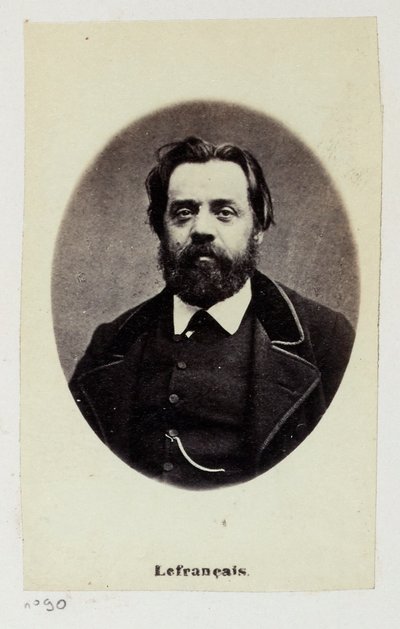 Lefrançois Adolphe Gustave, joka tunnettiin nimellä Gustave Lefrançais (1826-1901). Opettajana hän perusti vuonna 1849 yhdessä Pauline Rolandin (1805-1852) kanssa sosialististen opettajien yhdistyksen. Kommuunin jäsenenä hän kuului työ- ja tekijältä Etienne Carjat