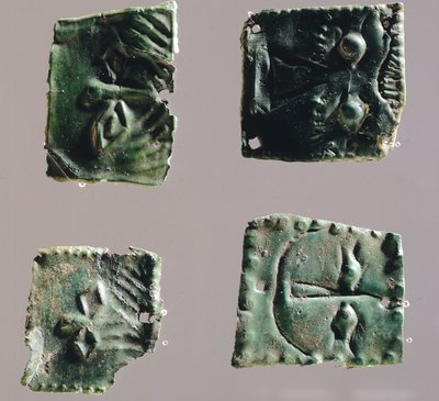 Ex-voto pronssissa silmiä kuvaavassa levyssä. Esineitä Reithia Esten (Venetsia) pyhäkön esineistä. Etruskien sivilisaatio, 5.-4. vuosisata eKr. tekijältä Etruscan