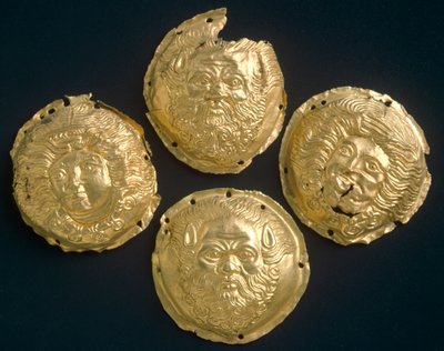 Kultaiset nastat, Todista (Umbria). Etruskien sivilisaatio, 4. vuosisadalla eKr. tekijältä Etruscan
