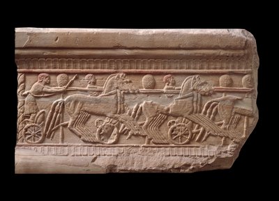 Helpotus vaunukilpailulla Chiusin marmorivirstanpylväästä Italiassa 6. vuosisadalla eKr. tekijältä Etruscan