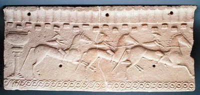 Muistolaatta hevosmiehistä (kivi) tekijältä Etruscan Etruscan