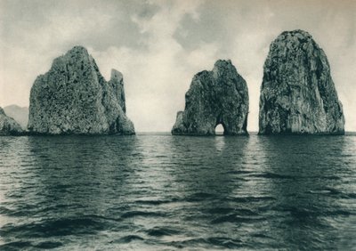Faraglioni, Capri, Italia, 1927 tekijältä Eugen Poppel
