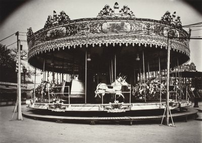 Karuselli tekijältä Eugène Atget