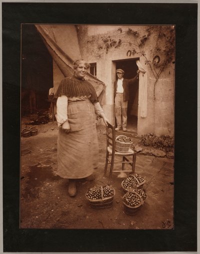 Nainen Verrièresista tekijältä Eugène Atget