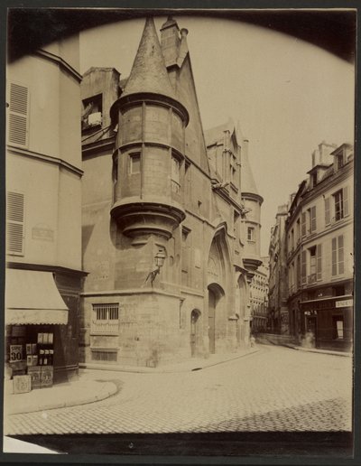 Hôtel de Sens, nykyinen Bibliothèque Forney; Rue du Riguier, 4. kaupunginosa tekijältä Eugène Atget