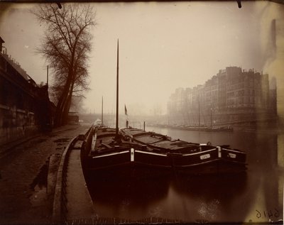  tekijältä Eugène Atget