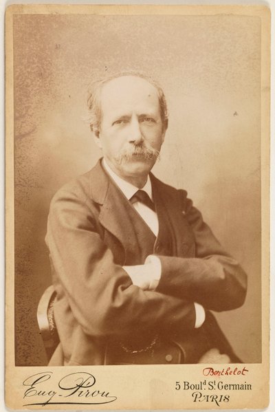 Porträt von Berthelot (Pierre Eugène Marcellin), (1827-1907), Chemiker tekijältä Eugene Pirou