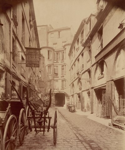 Dragon Court,1905 (kuva) tekijältä Eugène Atget