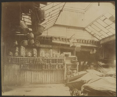 Hôtellerie du Heaume, 5 Rue Pirouette (1°) tekijältä Eugène Atget
