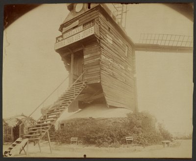 Montmartre, Moulin de la Galette, Rue Lepic. tekijältä Eugène Atget