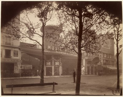 Moulin Rouge tekijältä Eugène Atget