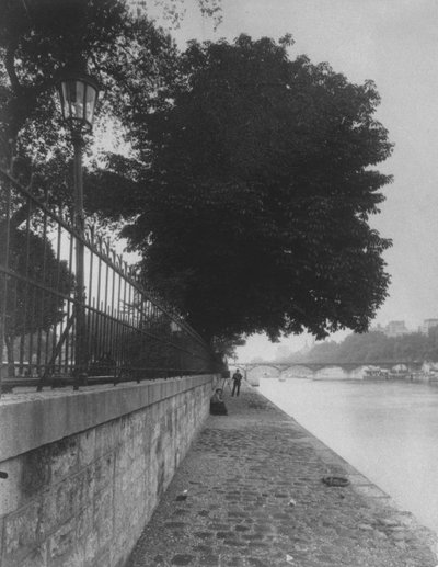 Näkymä Pont des Artsille Pont Neufin Terre-Pleiniltä, ​​1911 tekijältä Eugène Atget
