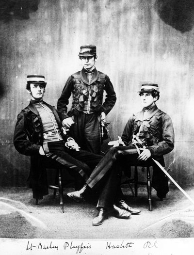 Luutnantit Bailey, Playfair ja Haslitt, n. 1860 tekijältä European Photographer