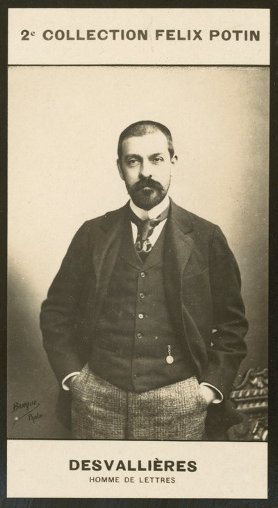 Maurice Desvallieres, Kirjeiden mies tekijältä European Photographer