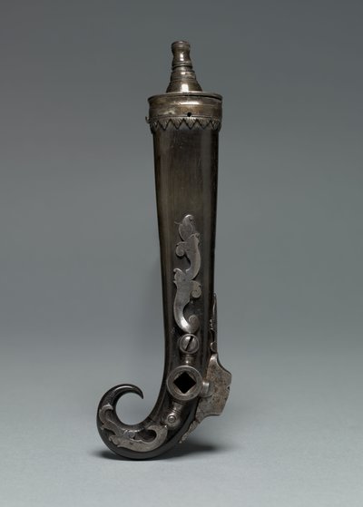 Yhdistetty täyttöpullo ja pyörän lukitusavain, n. 1600-50 tekijältä European School