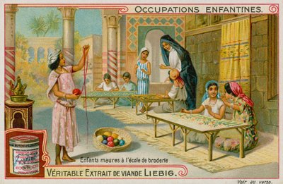 maurilaiset lapset työskentelevät kirjontakoulussa (chromolitho) tekijältä European School