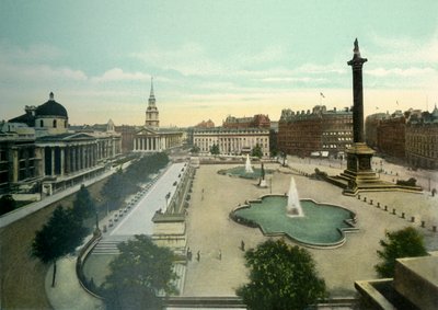Trafalgar Square, 1900-luku. tekijältä Eyre and Spottiswoode