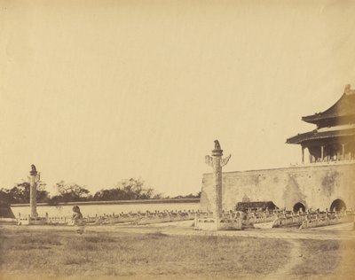 Talvipalatsin sisäänkäynti, Pekin, lokakuu 1860. tekijältä Felice Beato