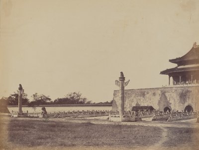 Sisäänkäynti Talvipalatsiin, Pekin, 29. lokakuuta 1860, 1860. tekijältä Felice Beato