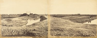 Tangkoon linnoitus valloituksen jälkeen, jossa näkyy ranskalainen ja englantilainen sisäänkäynti, 10. elokuuta 1860, 1860. tekijältä Felice Beato