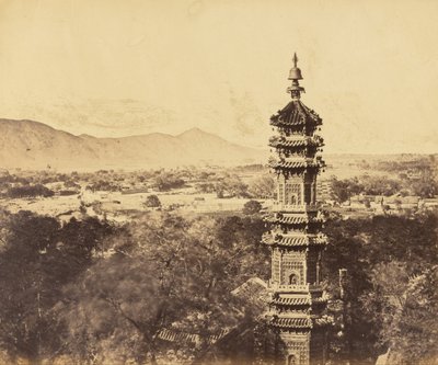 Näkymä Kesäpalatsille. Yuan Ming Yuan Pagoda. Ennen polttamista, Peking, 18. lokakuuta 1860 tekijältä Felice Beato