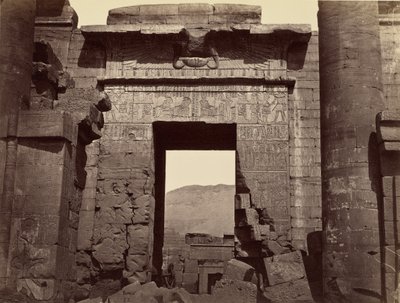 Temppelin portin yksityiskohtia, Medinet Habu tekijältä Félix Bonfils