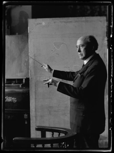 Kuva Felix Weingartnerista (1863-1942) tekijältä Ferdinand Schmutzer