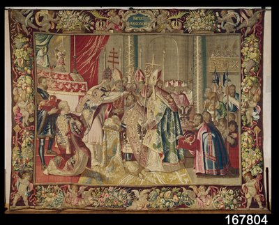 Charles V:n kruunaus (1500-58) Charles Quintin kuvakudoksesta, n. 1630-40 tekijältä Flemish School