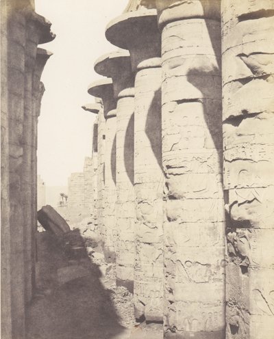 Karnak Thebes, Palatsi - Hypostyle Hall - Keski-pylväikkö Nähty alkaen ..., 1851-52, painettu 1853-54. tekijältä Félix Teynard