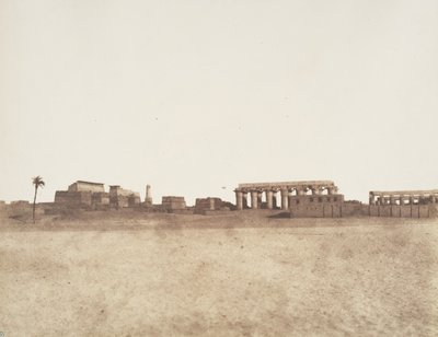 Louksor Thebes, yleinen näkymä raunioista, 1851-52. tekijältä Félix Teynard