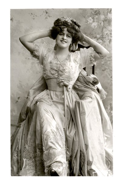 Marie Studholme 1875-1930, englantilainen näyttelijä, 1900-luku. tekijältä Foulsham and Banfield
