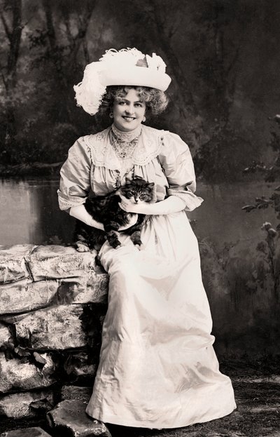Marie Studholme 1875-1930, englantilainen näyttelijä, 1900-luku. tekijältä Foulsham and Banfield