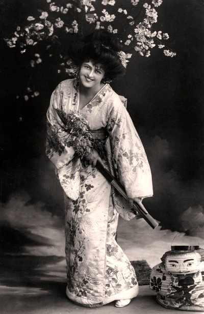 Marie Studholme 1875-1930, englantilainen näyttelijä, 1900-luku. tekijältä Foulsham and Banfield
