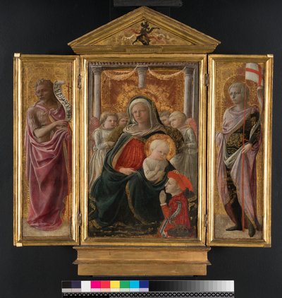 Huonekalut ja erilaiset esineet 1100- ja 1300-luvuilta tekijältä Fra Filippo Lippi