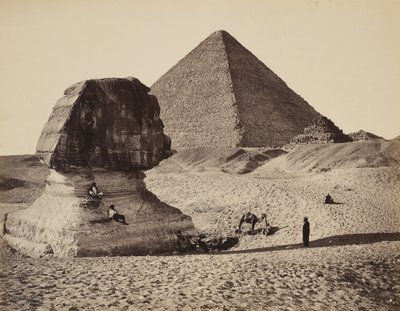Sfinksi, suuri pyramidi ja kaksi pienempää pyramidia, Ghizeh, Egypti tekijältä Francis Bedford
