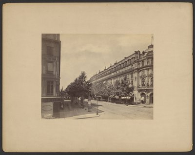 Boulevard des Capucines, Rue Louis le Grandin kulma, Pariisi. tekijältä Francis Frith