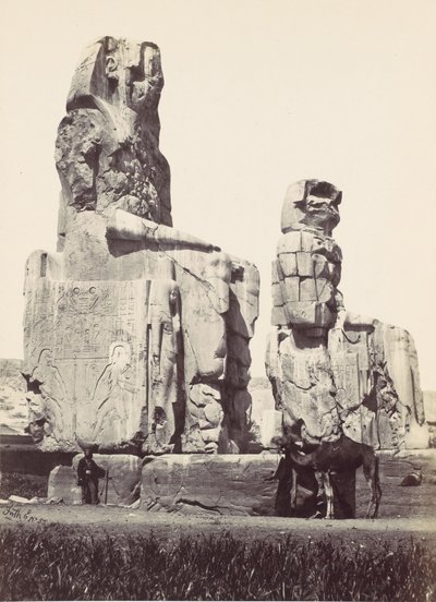 Memnonin patsaat. Theban tasango, 1857. tekijältä Francis Frith