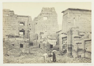 Temppelipalatsi, Medinet Haboo, 1857. tekijältä Francis Frith