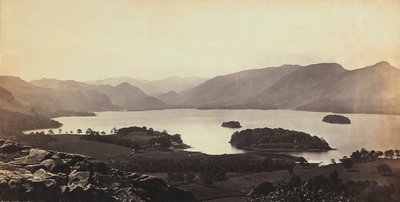 Järvi lähellä Derwentwateria Isossa-Britanniassa. tekijältä Francis Frith