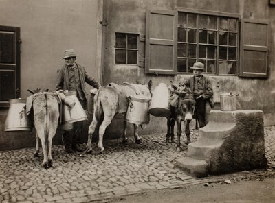 Maitoaasit, c. 1890. tekijältä Frank Meadow Sutcliffe