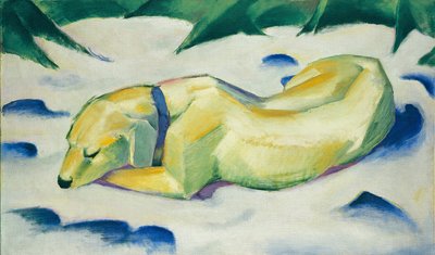 Koira makaa lumessa tekijältä Franz Marc