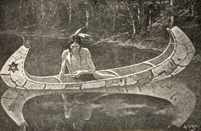 Istui pitkään odottaen vastausta Henry Wadsworth Longfellowin (1807-82) pubista The Song of Hiawatha. George G. Harrap und Company Ltd., 1911 tekijältä Frederic Remington