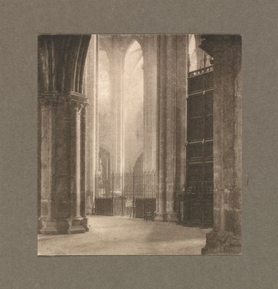 Treball de càmera: Alçada i llum a la catedral de Bourges finlandesa tekijältä Frederick Henry Evans