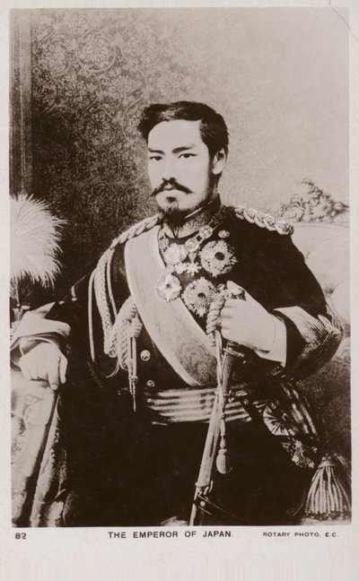Keisari Meiji tekijältä French Photographer